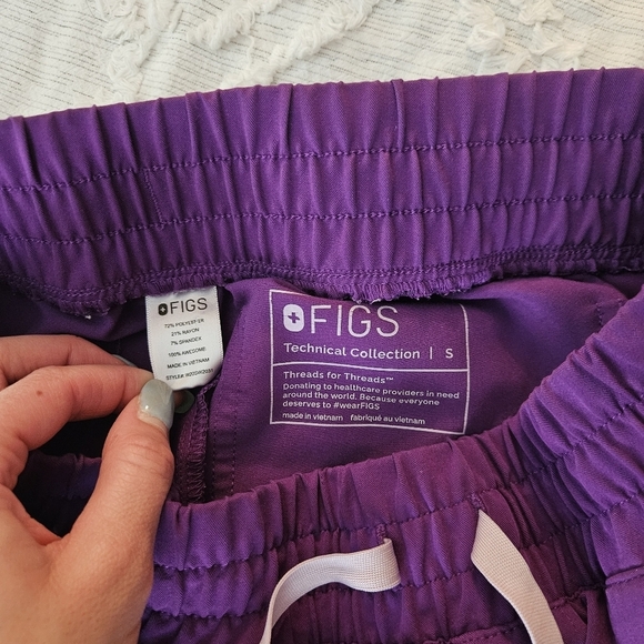 Figs Technical Collection pants, Magic Purple, Small - Picture 8 of 10